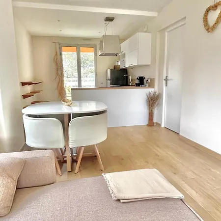 Apartmán Le Grand Estivale -3 Terrasses-100m De Sable *